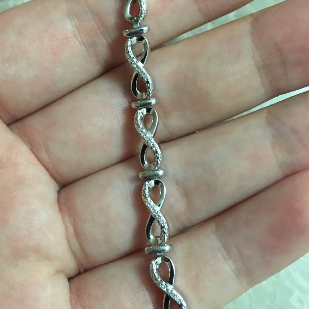 R&M 1/10 CT. T.W. Diamond Sterling Silver Bracelet - Picture 5 of 8
